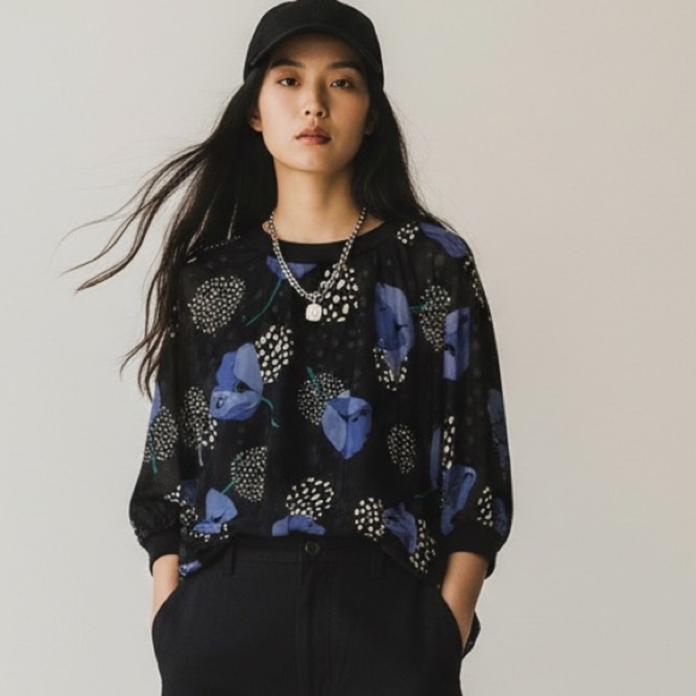 Vintage 90s Black & Blue Floral Blouse can be worn as streetwear or professional